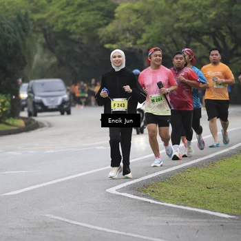 Runner Photo 8505383