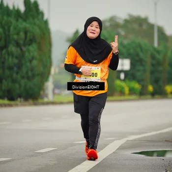 Runner Photo 8505414