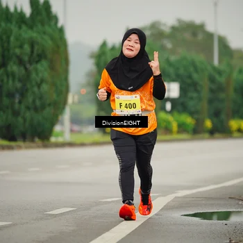 Runner Photo 8505417