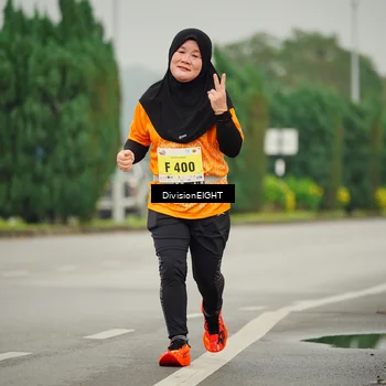 Runner Photo 8505421