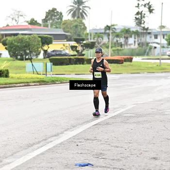 Runner Photo 8505454
