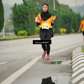 Runner Photo 8505541