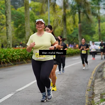 Runner Photo 8505558