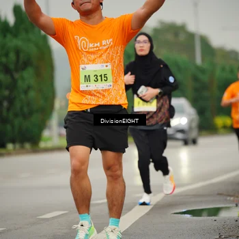 Runner Photo 8505651