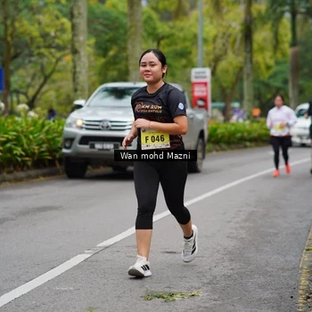 Runner Photo 8505665