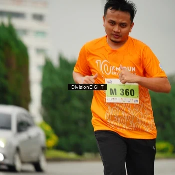 Runner Photo 8505670