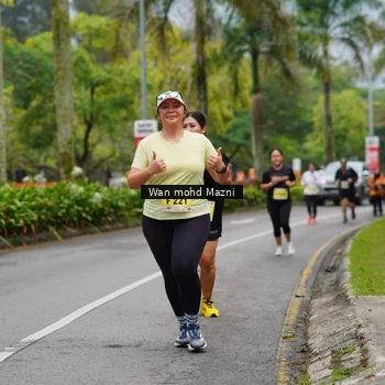 Runner Photo 8505706