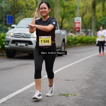 Runner Photo 8505713
