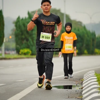 Runner Photo 8505731