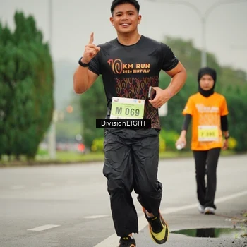 Runner Photo 8505735