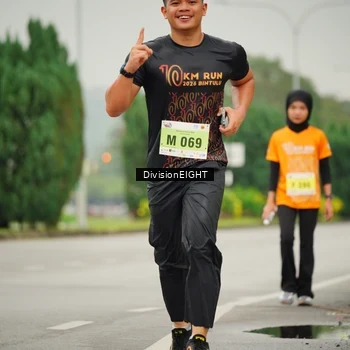 Runner Photo 8505744