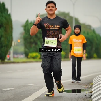 Runner Photo 8505803