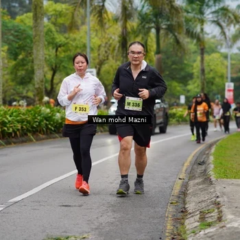 Runner Photo 8505833