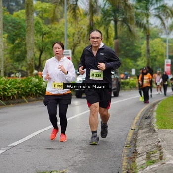 Runner Photo 8505856