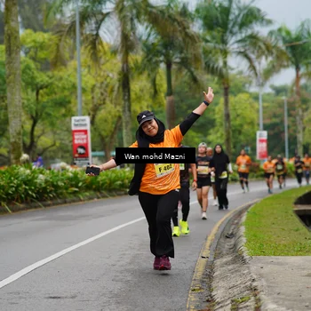 Runner Photo 8505869