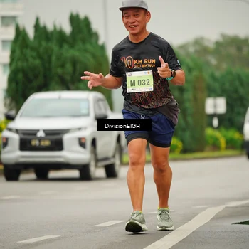Runner Photo 8505914