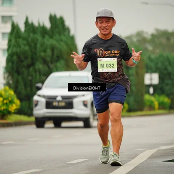 Runner Photo 8505916
