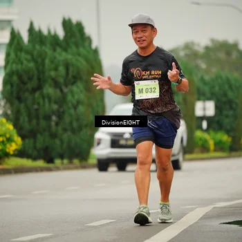 Runner Photo 8505944