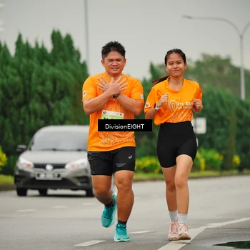 Runner Photo 8506015