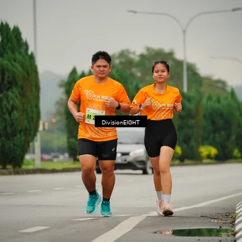 Runner Photo 8506021