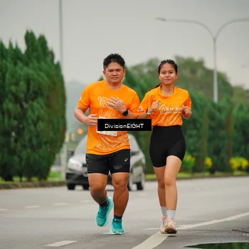 Runner Photo 8506032