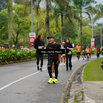 Runner Photo 8506034