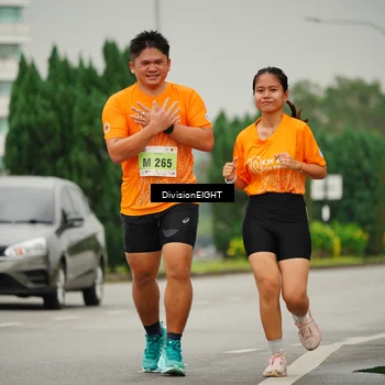 Runner Photo 8506036