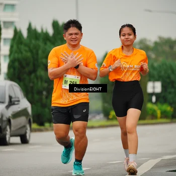 Runner Photo 8506067