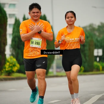 Runner Photo 8506075