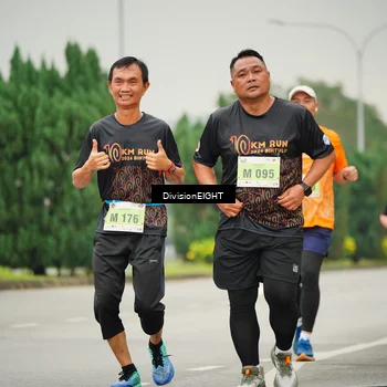 Runner Photo 8506202
