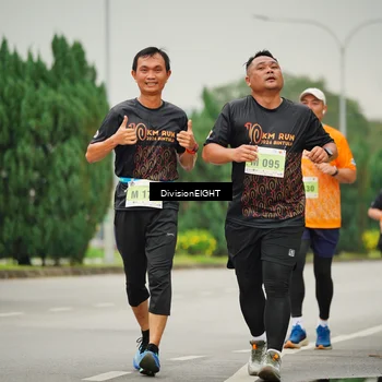 Runner Photo 8506207
