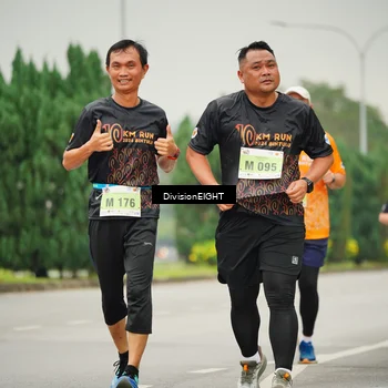 Runner Photo 8506210
