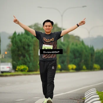 Runner Photo 8506227