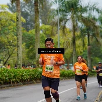 Runner Photo 8506250