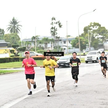 Runner Photo 8506360
