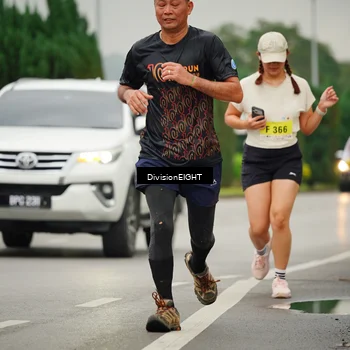 Runner Photo 8506412