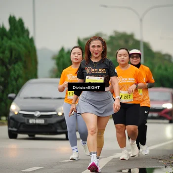 Runner Photo 8506543