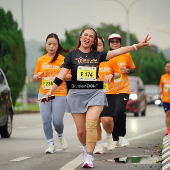 Runner Photo 8506544