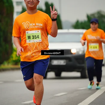Runner Photo 8506624