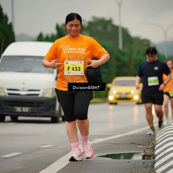 Runner Photo 8506681
