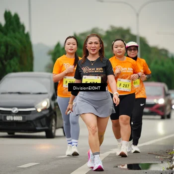Runner Photo 8506685
