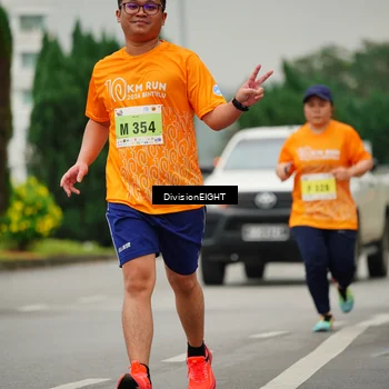 Runner Photo 8506693
