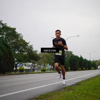 Runner Photo 8506741