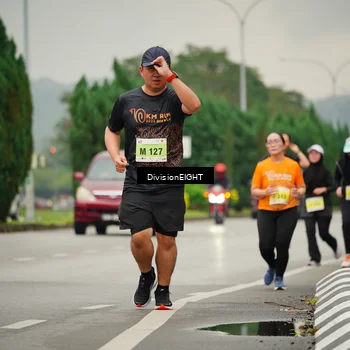 Runner Photo 8506763