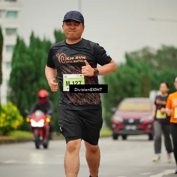 Runner Photo 8506774