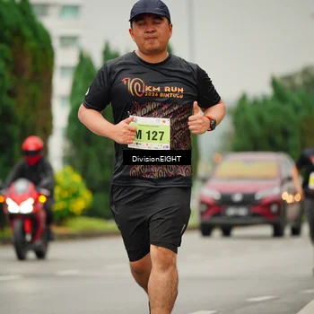 Runner Photo 8506789