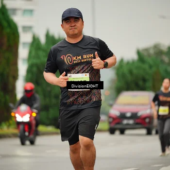 Runner Photo 8506793