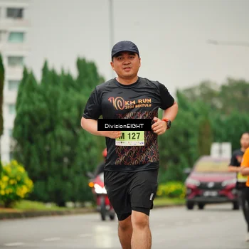 Runner Photo 8506801