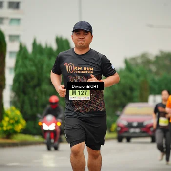 Runner Photo 8506829