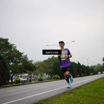 Runner Photo 8506860